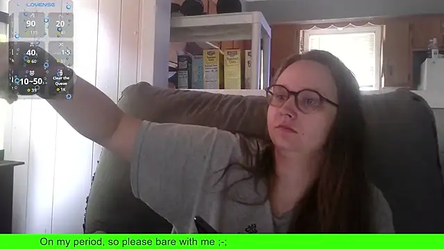 Snapshot of ZeTurtleMaster chatting on September 20, 3:24 pm ZeTurtleMaster online show from September 20, 3:24 pm