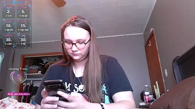 Snapshot of ZeTurtleMaster chatting on November 14, 7:01 pm ZeTurtleMaster online show from November 14, 7:01 pm