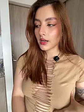 Snapshot of Anavi_ chatting on June 5, 8:58 pm Anavi online show from June 5, 8:58 pm