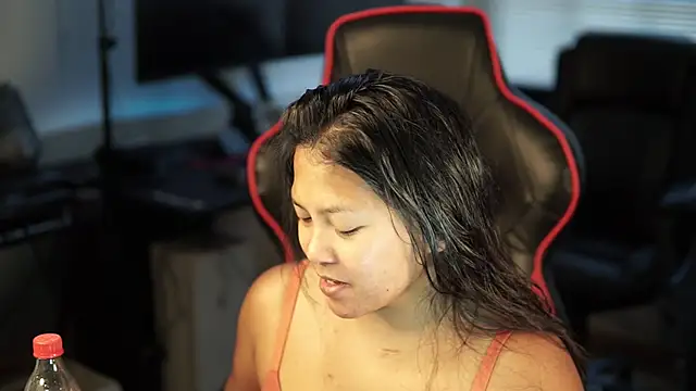 Bubbleliyah online show from January 3, 4:27 pm