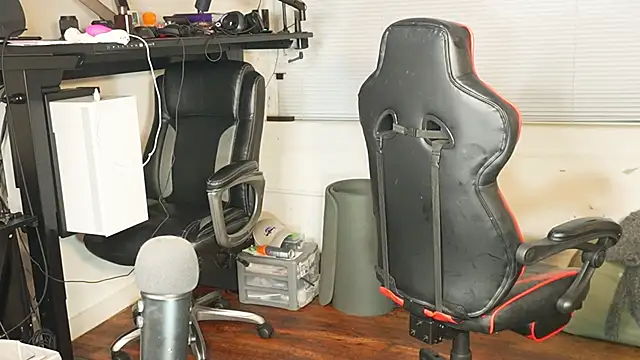 Bubbleliyah online show from September 18, 4:03 am