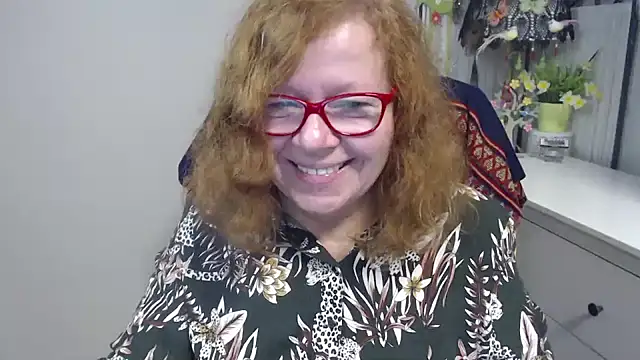 Adelewildx online show from October 29, 4:15 am