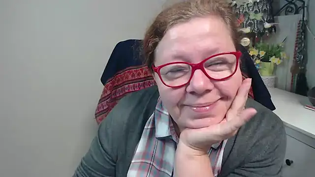 Adelewildx online show from November 13, 4:44 am