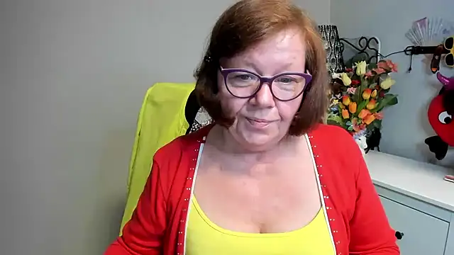 Adelewildx online show from May 25, 2:17 am