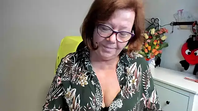 Adelewildx online show from June 9, 2:34 am