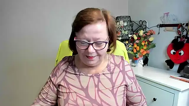 Adelewildx online show from June 16, 2:58 am