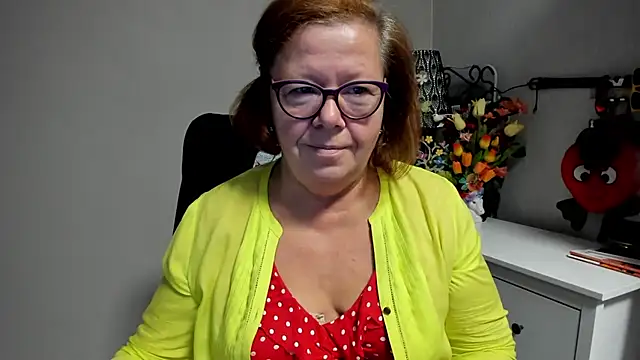 Adelewildx online show from July 15, 2:39 am
