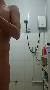 Snapshot of assluv1909 chatting on January 24, 10:43 am assluv1909 online show from January 24, 10:43 am