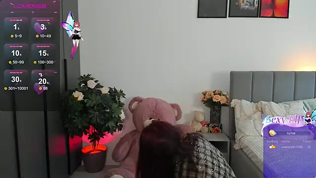 Snapshot of KerryCandy_Girl chatting on March 6, 12:09 pm KerryCandy Girl online show from March 6, 12:09 pm