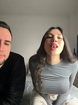 couplepenetration online show from January 31, 9:05 am