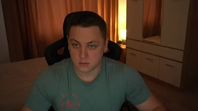 Snapshot of David_Doc chatting on October 2, 2:02 pm David Doc online show from October 2, 2:02 pm