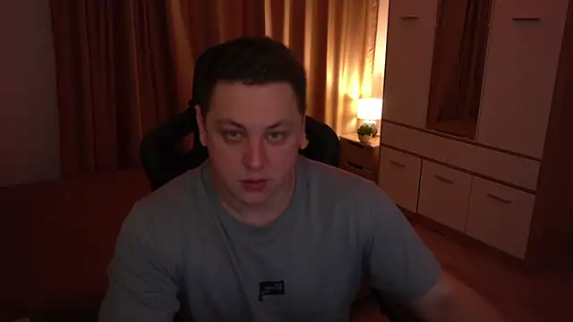 Snapshot of David_Doc chatting on October 26, 3:01 am David Doc online show from October 26, 3:01 am