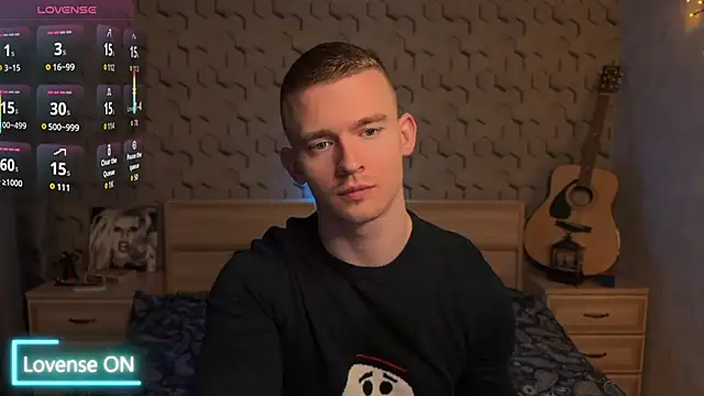 Snapshot of Marvelboy_ chatting on December 23, 1:36 am Marvelboy online show from December 23, 1:36 am