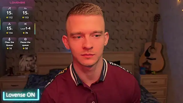 Snapshot of Marvelboy_ chatting on March 15, 2:06 am Marvelboy online show from March 15, 2:06 am