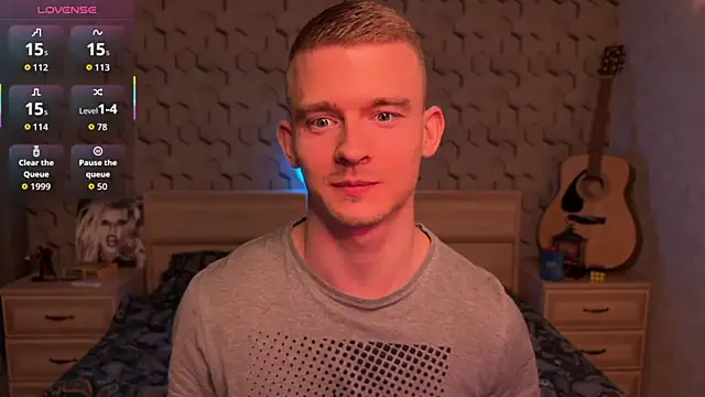 Snapshot of Marvelboy_ chatting on March 22, 3:59 pm Marvelboy online show from March 22, 3:59 pm