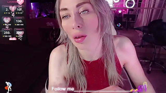 Snapshot of AnnieGOld_ chatting on March 8, 7:28 pm AnnieGOld online show from March 8, 7:28 pm