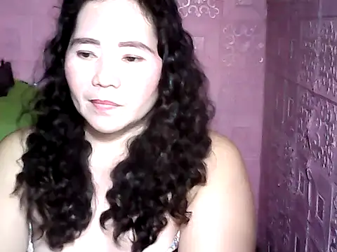 hotpusie 4u online show from November 10, 6:29 pm