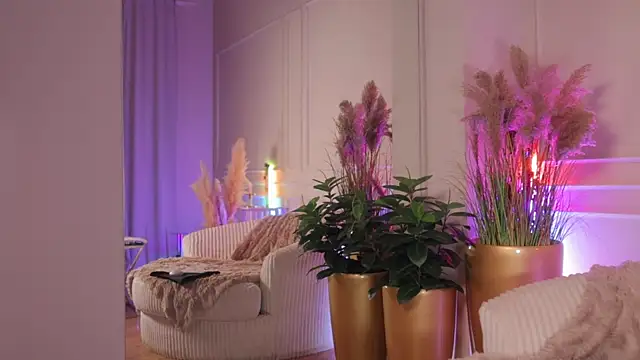 Snapshot of Anais_Bloom chatting on July 13, 7:27 pm Anais Bloom online show from July 13, 7:27 pm