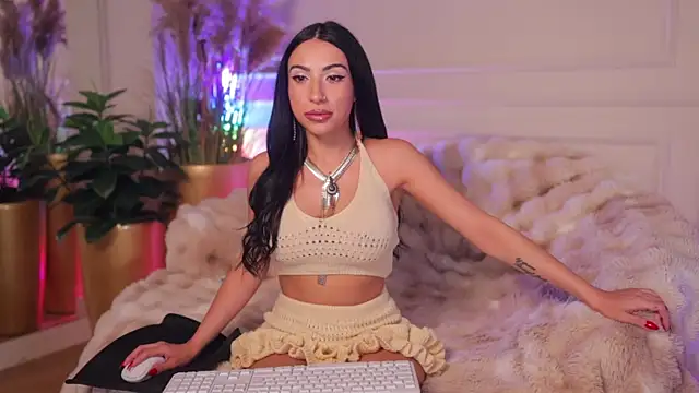 Snapshot of Anais_Bloom chatting on July 23, 7:12 pm Anais Bloom online show from July 23, 7:12 pm