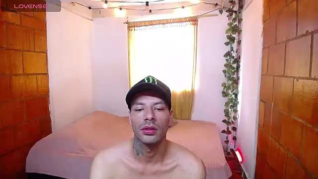 Snapshot of SexyKataShow chatting on March 31, 9:48 pm SexyKataShow online show from March 31, 9:48 pm