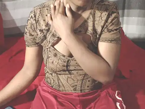 Snapshot of CutePamela chatting on June 9, 3:51 am CutePamela online show from June 9, 3:51 am