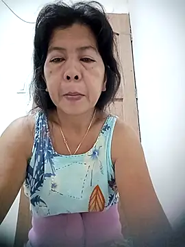 Snapshot of TropicalFlower chatting on November 28, 8:33 pm TropicalFlower online show from November 28, 8:33 pm