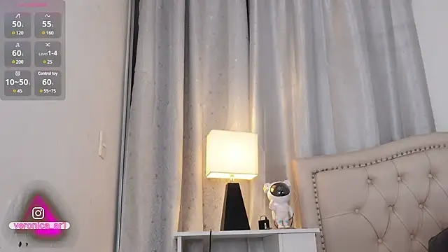 Veronica ar online show from December 30, 12:11 am