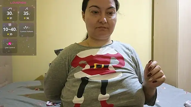 BBW MILF 4U online show from February 16, 11:05 am