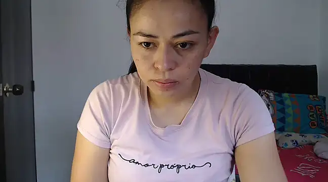 mayhott2 online show from January 21, 3:21 pm