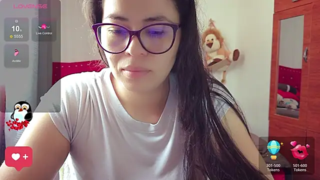 mayhott2 online show from October 22, 5:24 pm