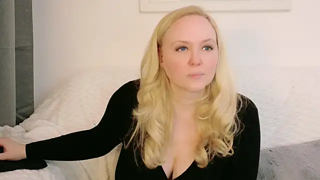 Sarah4you online show from March 17, 9:51 pm