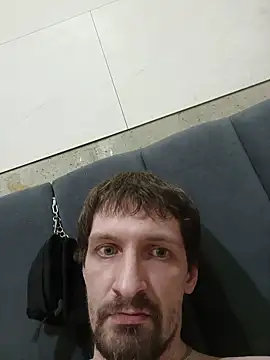 Krasav4ik4ik online show from December 3, 6:50 pm