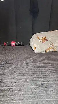 Snapshot of Krasav4ik4ik chatting on December 20, 10:28 pm Krasav4ik4ik online show from December 20, 10:28 pm