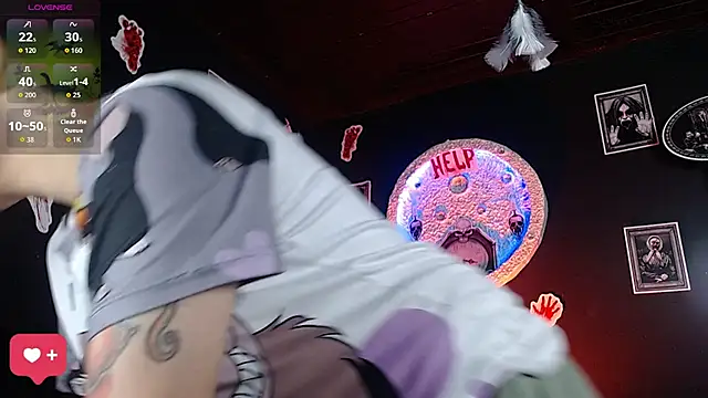 girl intense444 online show from October 24, 12:56 pm