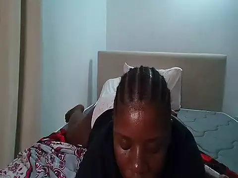 Deliciousgal online show from May 1, 10:36 pm