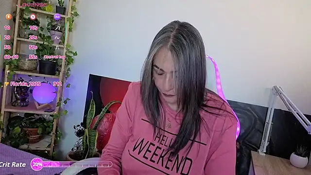 Snapshot of Katy_Randy chatting on October 23, 11:57 pm Katy Randy online show from October 23, 11:57 pm