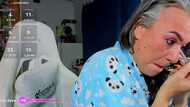 Snapshot of Katy_Randy chatting on November 8, 11:58 pm Katy Randy online show from November 8, 11:58 pm