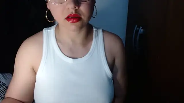 Snapshot of lizbodu chatting on June 11, 10:41 pm lizbodu online show from June 11, 10:41 pm
