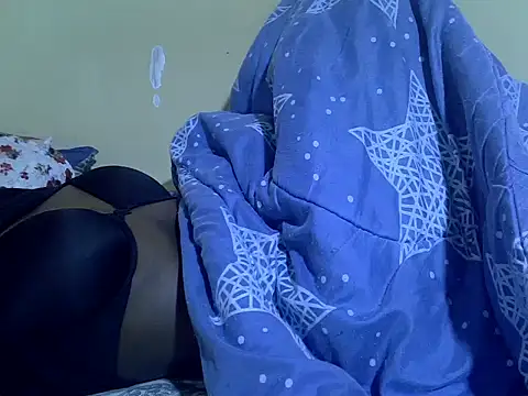 EbonyMina  online show from September 28, 2:50 am