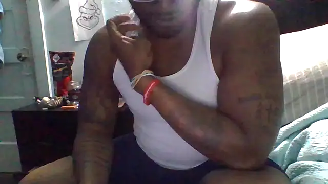 Snapshot of ReeferMadness59 chatting on June 24, 2:21 am ReeferMadness59 online show from June 24, 2:21 am