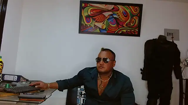 Snapshot of hardrock982 chatting on June 17, 1:12 pm hardrock982 online show from June 17, 1:12 pm