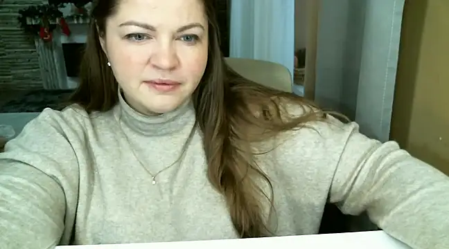 cute  cherry online show from January 3, 11:25 am