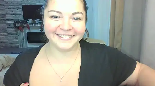 cute  cherry online show from January 18, 2:12 pm