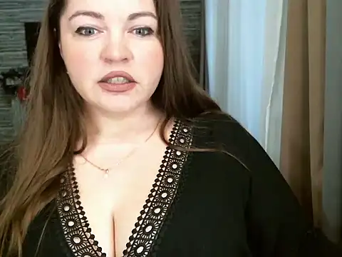 cute  cherry online show from February 14, 1:40 pm