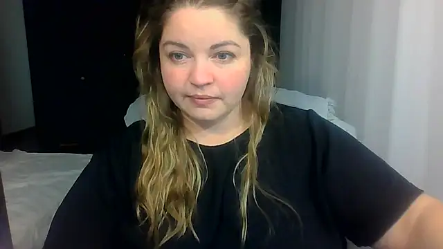 Snapshot of cute__cherry chatting on July 28, 6:53 pm cute cherry online show from July 28, 6:53 pm
