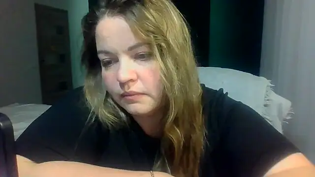 Snapshot of cute__cherry chatting on July 28, 7:39 pm cute cherry online show from July 28, 7:39 pm