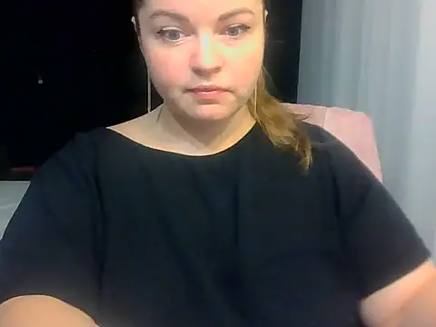 Snapshot of cute__cherry chatting on July 31, 8:08 pm cute cherry online show from July 31, 8:08 pm