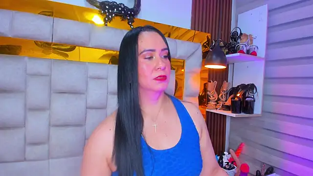 bigass monic online show from July 10, 2:27 am