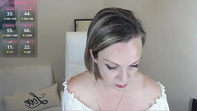 Tilly Eliot online show from January 20, 10:15 pm