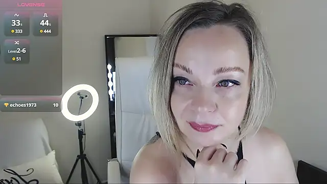 Tilly Eliot online show from February 21, 4:59 pm